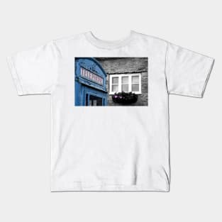 Cotswolds Cottage Tetbury Gloucestershire England Kids T-Shirt